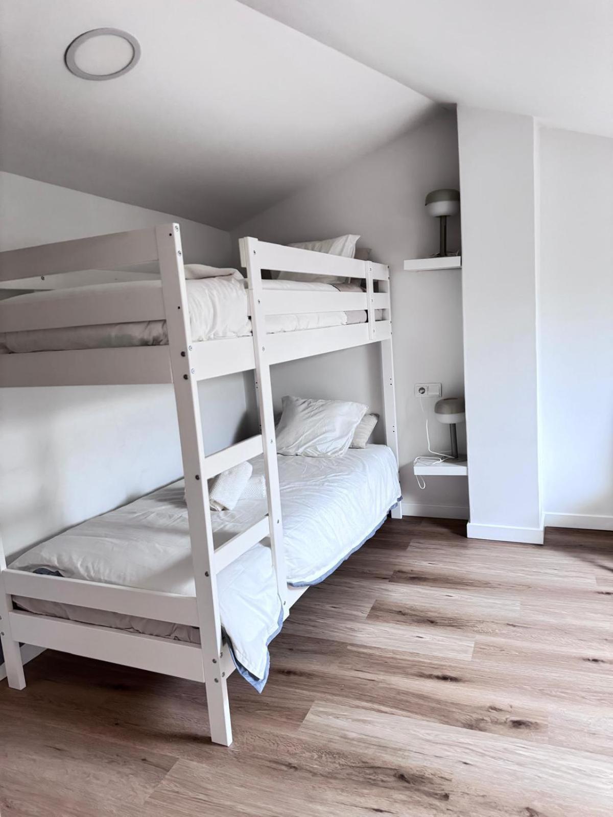 Apartamentos Lavandeira By Bebalmy Вивейро Экстерьер фото